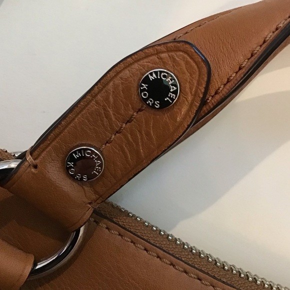 MICHAEL KORS, Uptown Astor Studded Large Tote Chain Shoulder Strap Satchel. - Picture 10 of 16